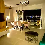 Апартаменти Panorama Sea View *