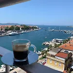 Апартаменти Panorama Sea View Задар