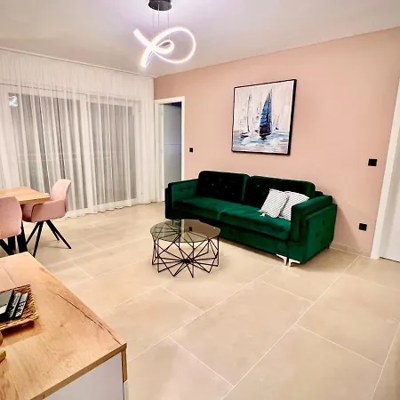 Panorama Sea View Apartman *