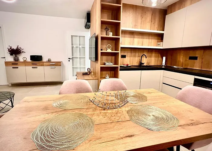 アパート Panorama Sea View ザダル