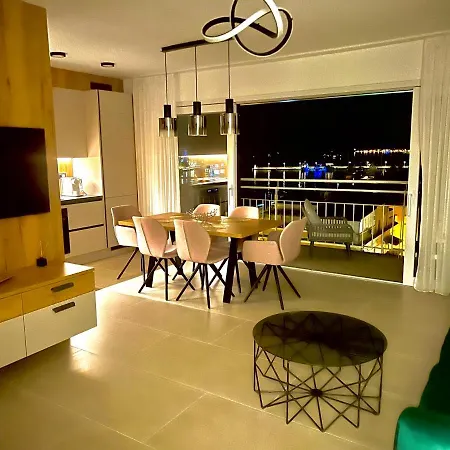 Apartment Panorama Sea View *