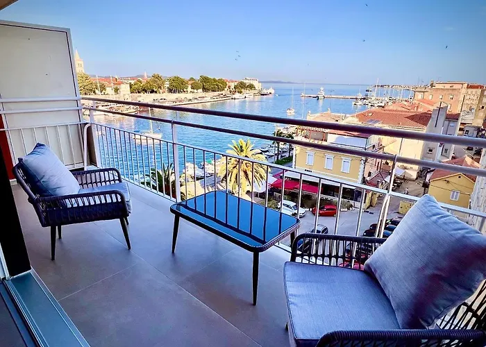 Panorama Sea View דירה